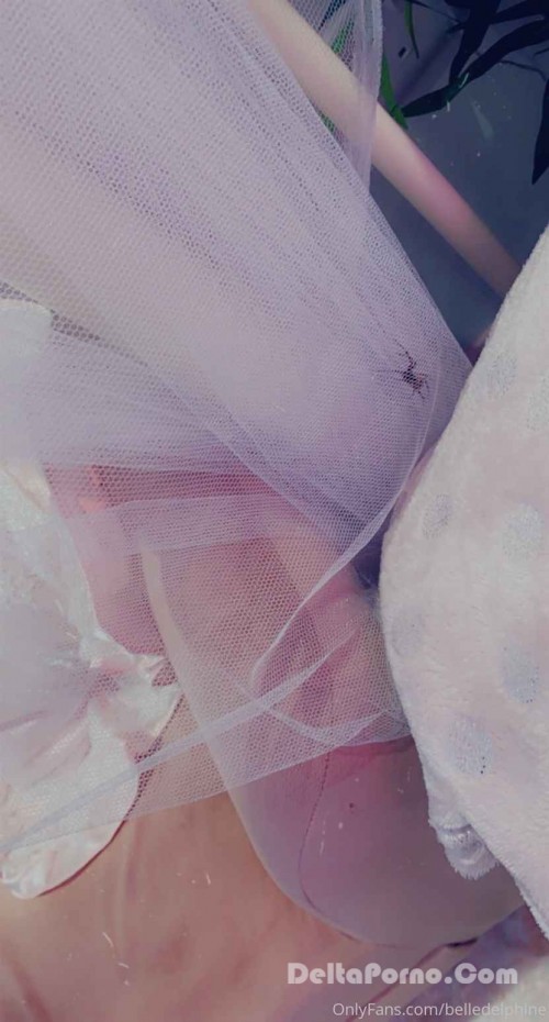 Belle Delphine Nude Leakd Spooky Spider Photos 1